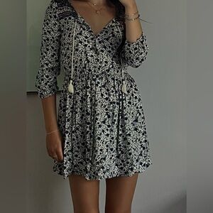 Floral Hollister dress